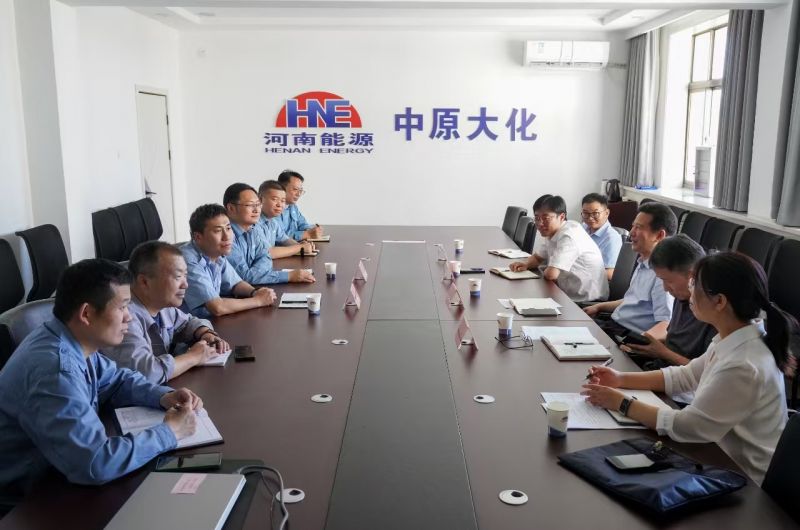 鹤煤公司与销售总公司一行到CC国际走访 ?